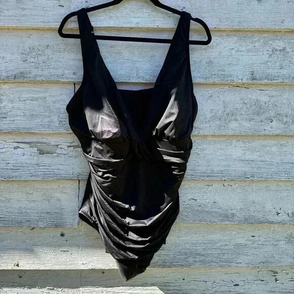 AQUA Green Black one piece Swimsuit coastal summer adjustable straps plus size - Picture 1 of 13